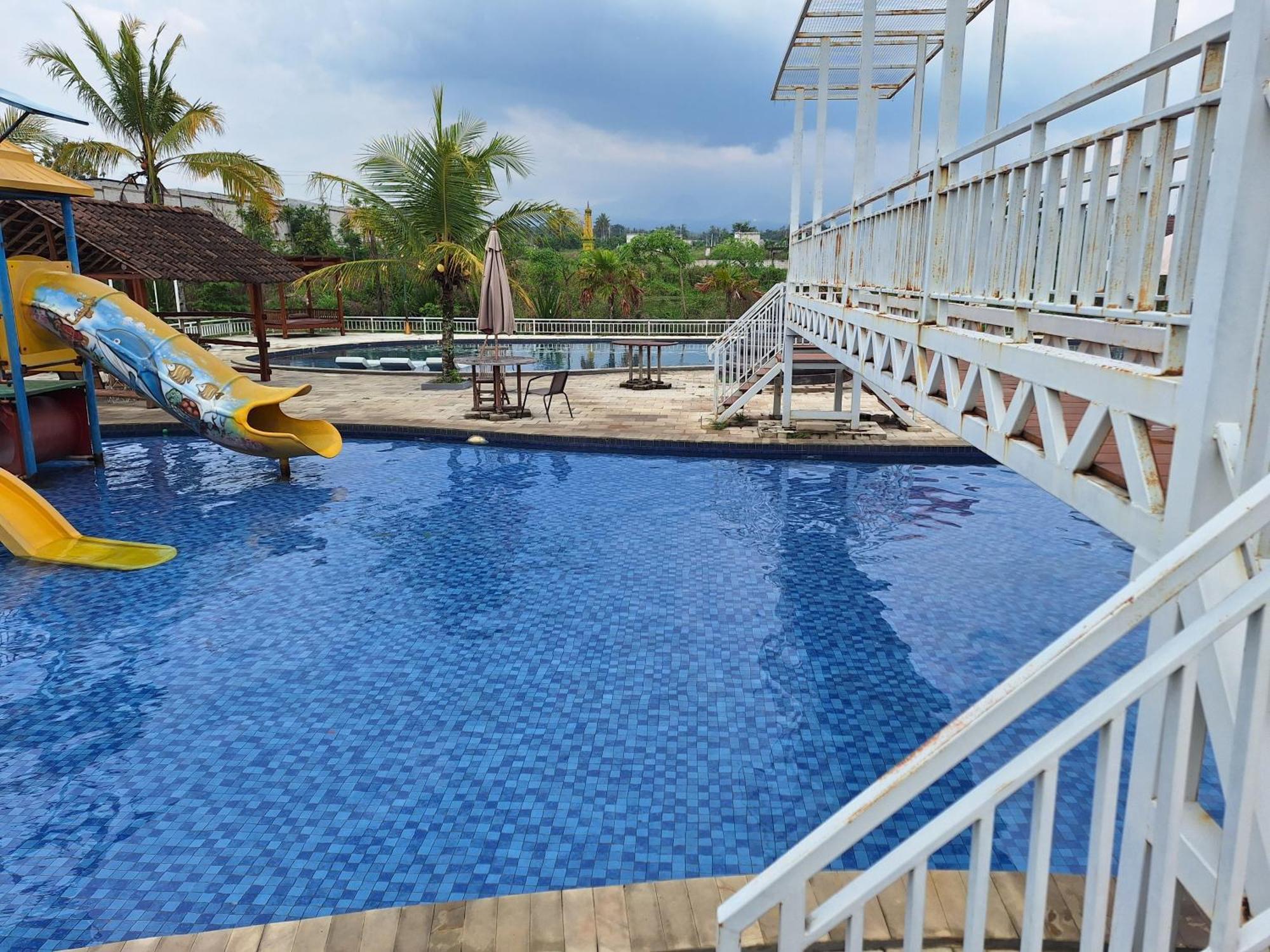 White House Royal Villa B1 Balong  Exterior photo